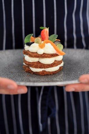 Romans z Morzem
